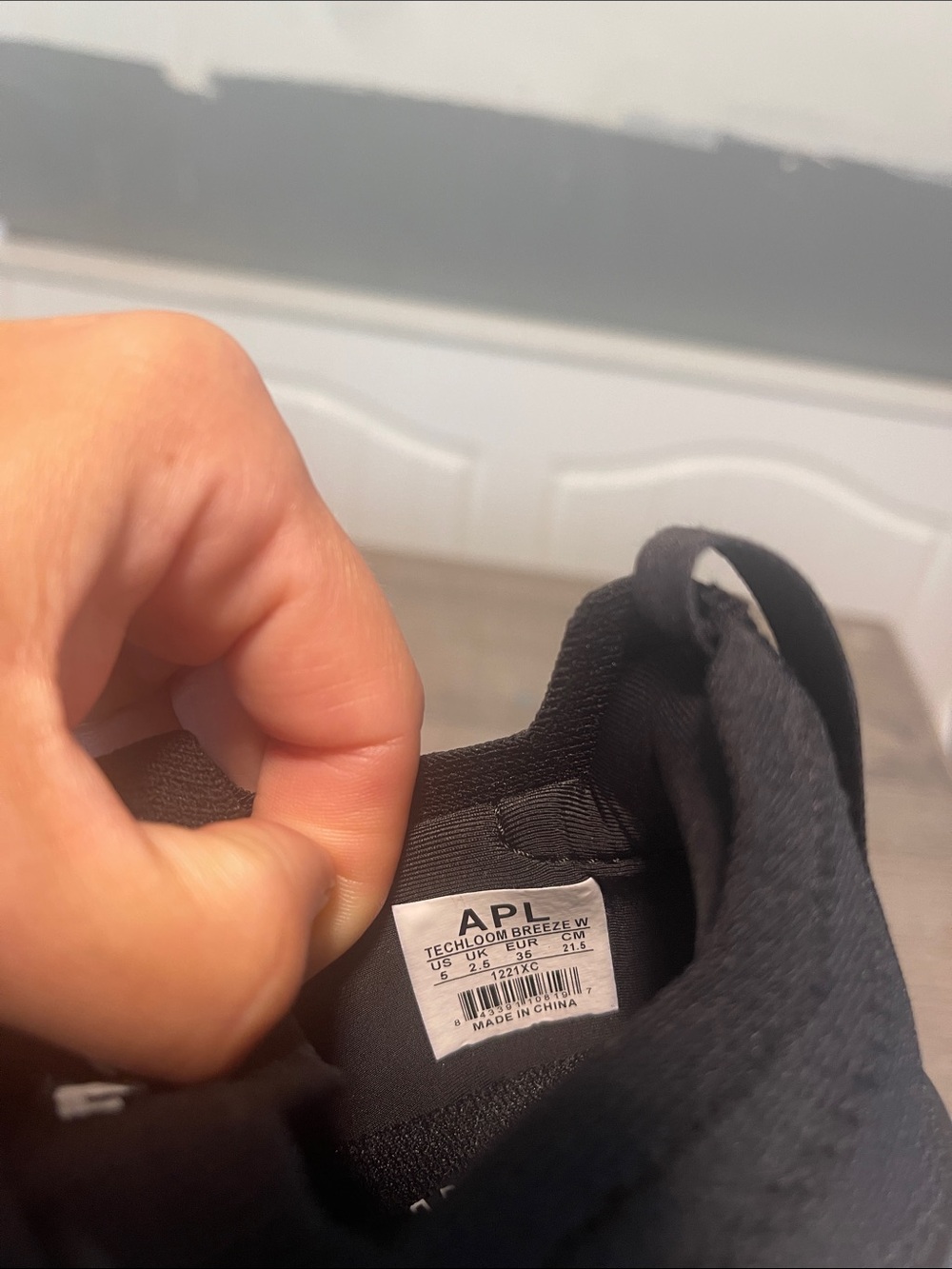 APL Women's Techloom Breeze‎ Sneakers Size 5 - Picture 4 of 7